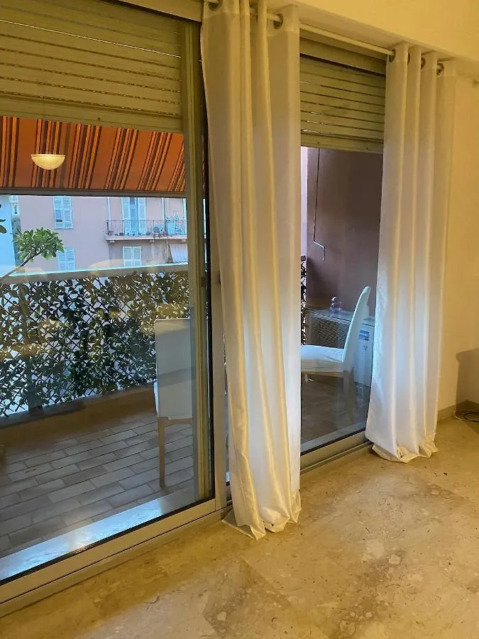 Large Studio 907 Near Monte Carlo Casino Monaco 0*,  Mónaco